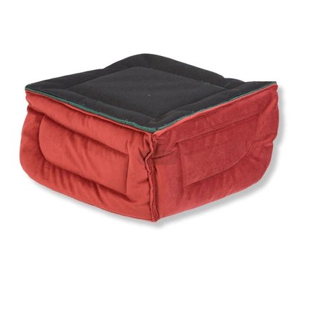 Świąteczne legowisko narożne dla małych zwierząt 2025